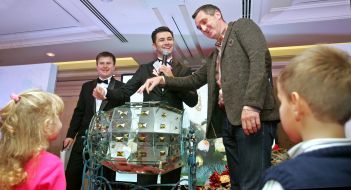 Ivan Gorodetskiy holds a lottery