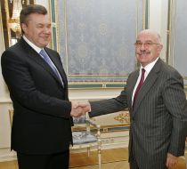 Viktor Yanukovych and Janos Martonyi