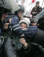 Spetsnaz fighters represent the onslaught Tymoshenko supporters