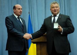 Oleg Kalashnikov awarded to the forum