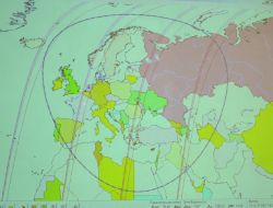 Траекторії польоту супутника 