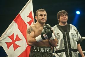 Автандил Хурцидзе перед началом боя