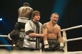 Avtandil Khurtsidze and Ozzie Duran