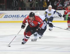 Хокей. ХК «Донбас» (Донецьк, Україна) - ХК «Титан» (Клін, Росія)