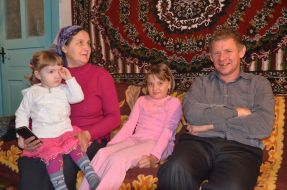Tatyana Myalik with her family