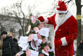 The action New Year's ear is power'