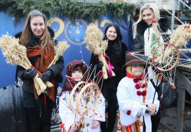 Christmas procession with the star