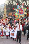 Christmas procession with the star