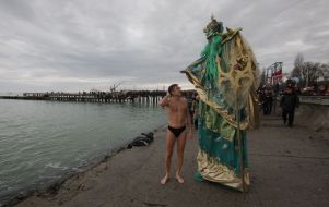 Participants of gathering of walruses