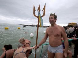 Participants of gathering of walruses