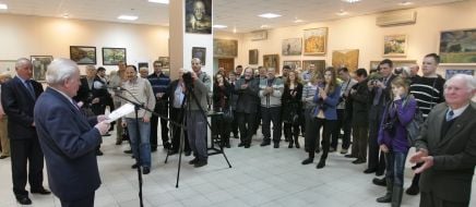 Борис Войцеховский выступает с речью