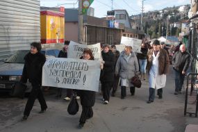 The protest in connection with the liquidation Alupkinsky hospital