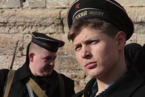 Участники военно-исторической реконструкции боя