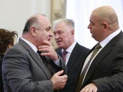 Nikolay Zlochevskiy and Vasiliy Tsushko
