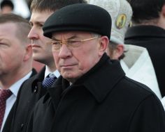 Николай Азаров