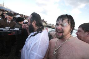 Участники празднования Крещения