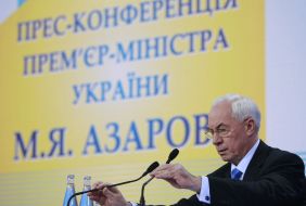 Микола Азаров