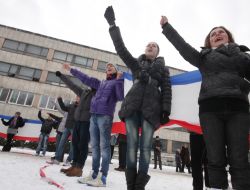 The participants of action the Living card of Crimea