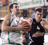 Mikhail Anisimov and Maksim Pustozvonov