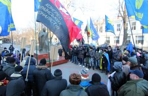 To the veche on occasion of day of memory of Krut Heroes