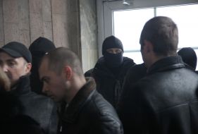 Сотрудники милиции