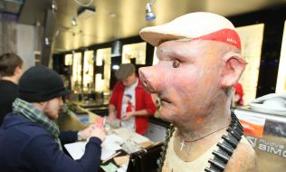 «Cheapskate-art» exhibition