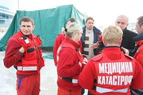 Employees of center of urgent medicare and medicine of catastrophes