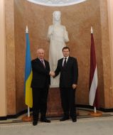 Nikolay  Azarov and Valdis Dombrovskis