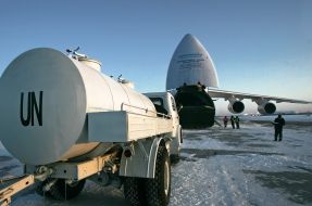 Download the AN-124-100M "Ruslan"