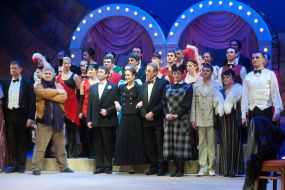 Артисты театра