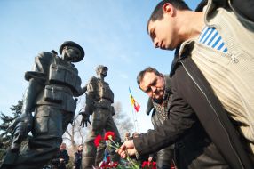 Laying-on flowers ceremony