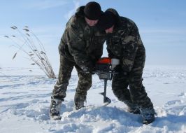 Акция по предупреждению заморных явлений у рыбы