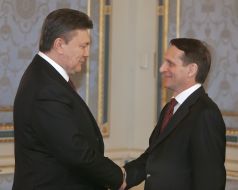 Viktor Yanukovich and Sergey Naryshkin
