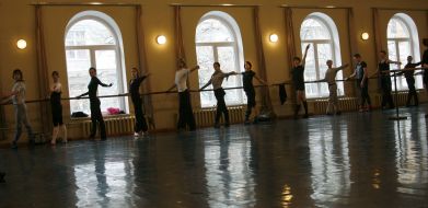Ballet opening rehearsal