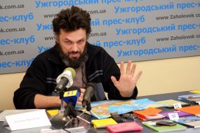 Антон Кротов