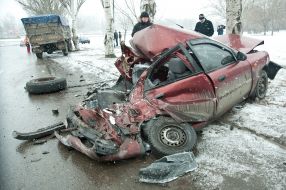 Пошкоджений автомобіль Daewoo Lanos