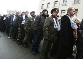 Участники Марша защитников Отечества