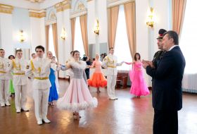 Viktor Yanukovich and Daniil Romanenko at the ball