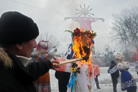 Scare-crows of the Winter
