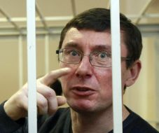 Yuriy Lutsenko
