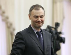 Юрий Колобов