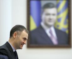 Юрий Колобов