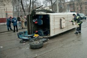 Перевёрнутое маршрутное такси