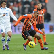 Douglas Costa  and Victor Giuliano