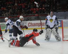 Hockey. HC “Donbass” (Donetsk, Ukraine) - HC "Titan" (Klin, Russia)