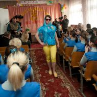 The fashion show in a penal colony