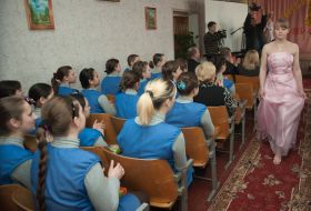 The fashion show in a penal colony