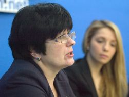 Valentina Ivashchenko and Yevgenia Timoshenko
