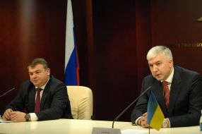 Dmitriy Salamatin and Anatoliy Serdyukov