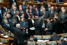 The opposition blocked the rostrum BP